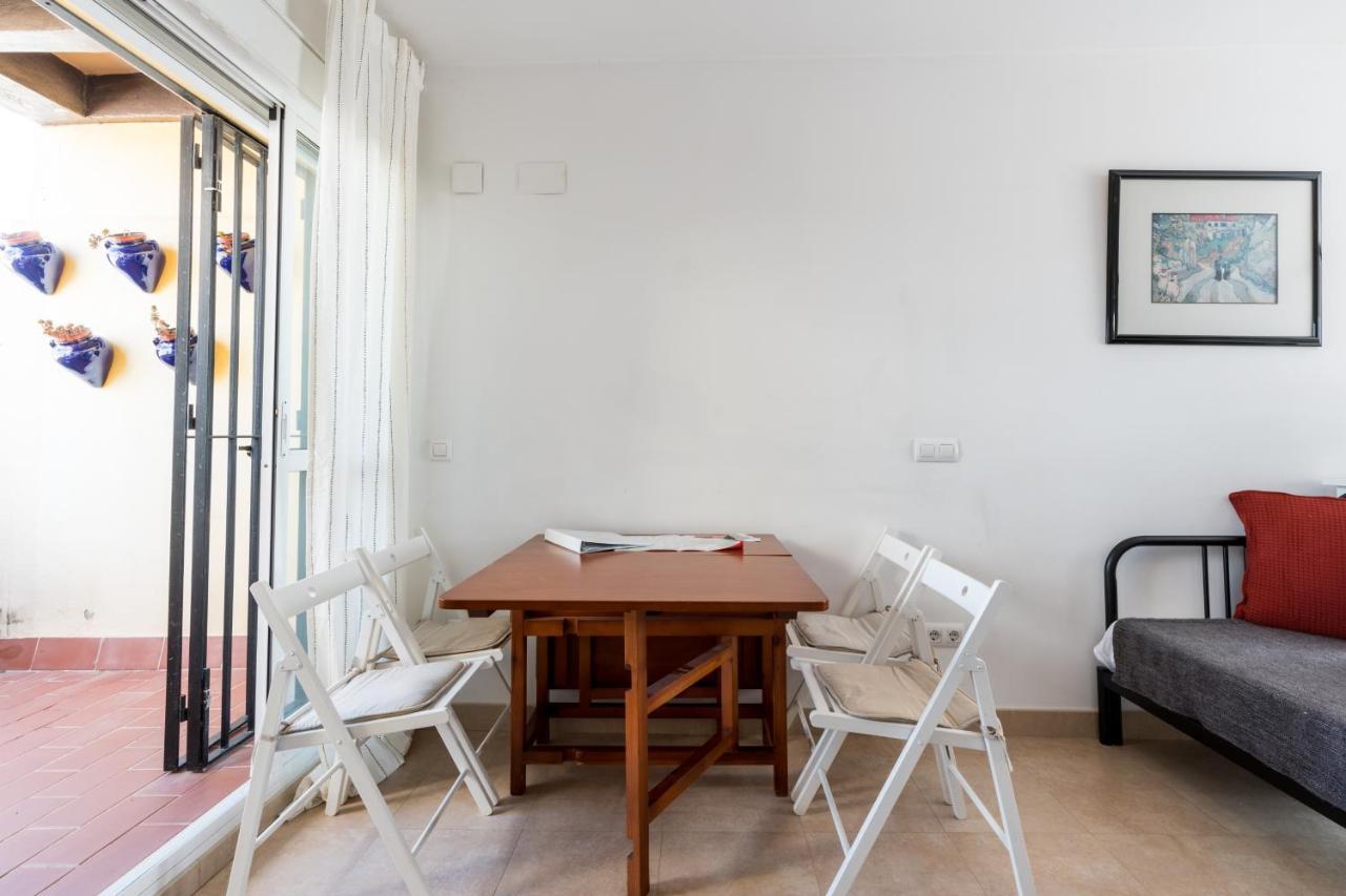 Holi-Rent Apartamento Resitur Sevilha Exterior foto
